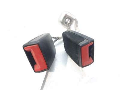 ANCLAJE CINTURON TRASERO VOLKSWAGEN PASSAT VARIANT (2010-2014) 1.6 TDI 105CV 1598CC - L.6755170 / 3AA857739B