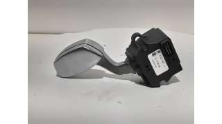 CAJA RELES / FUSIBLES RENAULT ESPACE IV (2002-) 2.2 DCI (JK0H) 150CV 2188CC - L.6762540 / 8200426353