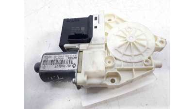 MOTOR ELEVALUNAS TRASERO IZQUIERDO RENAULT MEGANE III FASTBACK (2008-) 1.9 DCI (BZ0N, BZ0J) 131CV 1870CC - L.6772272 / 8273