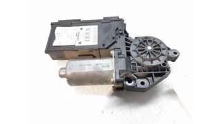 MOTOR ELEVALUNAS TRASERO DERECHO AUDI A4 AVANT (2004-2008) 2.0 TDI 16V 140CV 1968CC - L.6772703 / 8E0959802A