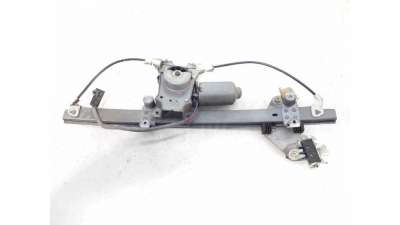 ELEVALUNAS DELANTERO DERECHO NISSAN PRIMERA (1996-2000) 1.6 16V 99CV 1597CC - L.6778434 / 807002F000