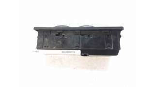 MANDO ELEVALUNAS DELANTERO IZQUIERDO MITSUBISHI SANTAMO (1999-2004) 2.0 16V 139CV 1997CC - L.6809864 / 93570M2100
