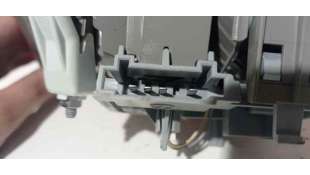 MOTOR ELEVALUNAS TRASERO DERECHO FORD FOCUS II (2004-2012) 2.0 TDCI 136CV 1997CC - L.6818636 / 0130822218