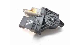 MOTOR ELEVALUNAS TRASERO IZQUIERDO VOLKSWAGEN PASSAT (1996-2000) 1.9 TDI 110CV 1896CC - L.6820275 / 3B5839751A 2