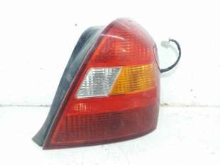 PILOTO TRASERO DERECHO HYUNDAI ELANTRA SEDÁN (2000-2006) 1.6 107CV 1599CC - L.6849299 / 924022D010