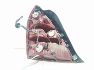 PILOTO TRASERO DERECHO HYUNDAI ELANTRA SEDÁN (2000-2006) 1.6 107CV 1599CC - L.6849299 / 924022D010 2