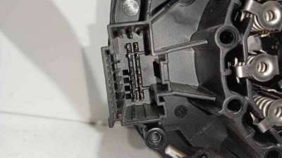 CERRADURA PUERTA DELANTERA IZQUIERDA VOLKSWAGEN PASSAT (2000-2005) 1.9 TDI 101CV 1896CC - L.6862105 / 3B0885737EFKZ