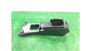 APOYABRAZOS CENTRAL MERCEDES-BENZ CLASE C (2009-2014) C 300 (204.054) 231CV 2996CC - L.6864026 / A2046800105