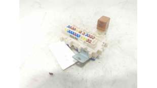 CAJA RELES / FUSIBLES RENAULT KOLEOS I (2008-) 2.0 DCI 4X4 (HY0K) 150CV 1995CC - L.6865999 / JY00A8D17