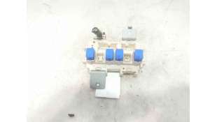 CAJA RELES / FUSIBLES RENAULT KOLEOS I (2008-) 2.0 DCI 4X4 (HY0K) 150CV 1995CC - L.6865999 / JY00A8D17 2