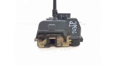 CERRADURA PUERTA TRASERA DERECHA RENAULT MEGANE II SEDÁN (2003-) 1.9 DCI (LM0G, LM1G, LM2C) 120CV 1870CC - L.6877613 / 8200