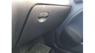 GUANTERA SEAT ALTEA XL 1.6 TDI (105 CV) DE 2010 - D.4719010