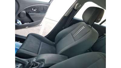 ASIENTO DELANTERO DERECHO RENAULT MEGANE III BERLINA 5 P 1.6 16V (110 CV) DE 2011 - D.4720053