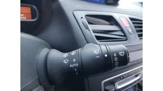 MANDO LUCES Y LIMPIA RENAULT MEGANE III BERLINA 5 P 1.6 16V (110 CV) DE 2011 - D.4720113