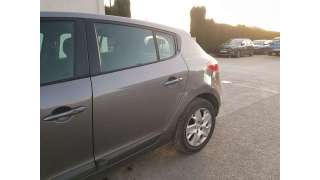 PUERTA TRASERA IZQUIERDA RENAULT MEGANE III BERLINA 5 P 1.6 16V (110 CV) DE 2011 - D.4720151