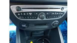 SISTEMA AUDIO / RADIO CD RENAULT MEGANE III BERLINA 5 P 1.6 16V (110 CV) DE 2011 - D.4720161