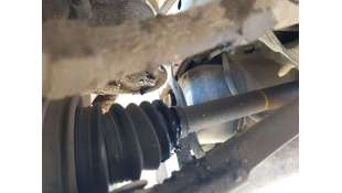 TRANSMISION DELANTERA IZQUIERDA RENAULT CLIO II FASE I 1.2 (58 CV) DE 1998 - D.4721961