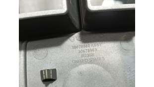 REJILLA DELANTERA VOLVO XC90 2.4 D (185 CV) DE 2007 - D.4723231 / 30678980 2