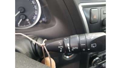 MANDO LUCES Y LIMPIA TOYOTA AURIS 2.0 D-4D (124 CV) DE 2013 - D.4724704