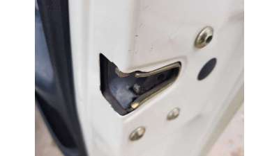 CERRADURA PUERTA DELANTERA DERECHA SEAT CORDOBA BERLINA 1.4 (60 CV) DE 1995 - D.4724944