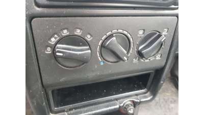 MANDO CALEFACCION / AIRE ACONDICIONADO SEAT CORDOBA BERLINA 1.4 (60 CV) DE 1995 - D.4724977