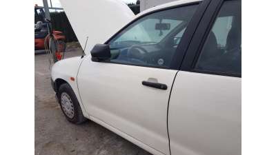 PUERTA DELANTERA IZQUIERDA SEAT CORDOBA BERLINA 1.4 (60 CV) DE 1995 - D.4725017