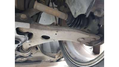 BRAZO SUSPENSION INFERIOR DELANTERO IZQUIERDO FORD FOCUS BERLINA 2.0 TDCi (136 CV) DE 2005 - D.4727121