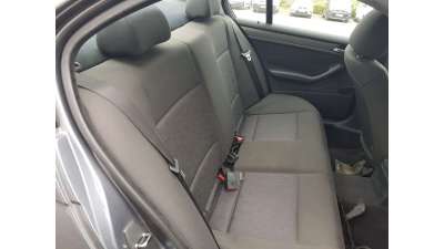 ASIENTOS TRASEROS BMW SERIE 3 BERLINA 2.0 D (116 CV) DE 2002 - D.4727257