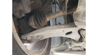 BRAZO SUSPENSION INFERIOR DELANTERO DERECHO FORD FOCUS LIM. 1.6 TDCi (90 CV) DE 2008 - D.4727401