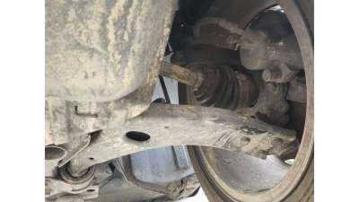 BRAZO SUSPENSION INFERIOR DELANTERO IZQUIERDO FORD FOCUS LIM. 1.6 TDCi (90 CV) DE 2008 - D.4727402