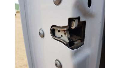 CERRADURA PUERTA DELANTERA IZQUIERDA  PEUGEOT BOXER COMBI 2.2 Blue-HDI FAP (165 CV) DE 2023 - D.4728058