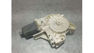 MOTOR ELEVALUNAS DELANTERO IZQUIERDO FORD FOCUS LIM. 2.0 TDCi (136 CV) DE 2008 - D.4729516 / 4M5T14A368