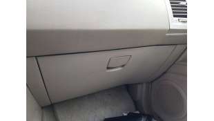 GUANTERA SSANGYONG KYRON 2.7 Turbodiesel (163 CV) DE 2007 - D.4729598