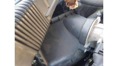 CARCASA FILTRO AIRE AUDI A4 AVANT 2.5 V6 24V TDI (163 CV) DE 2005 - D.4730919