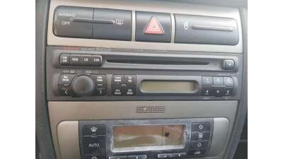 SISTEMA AUDIO / RADIO CD SEAT LEON 1.9 TDI (150 CV) DE 2005 - D.4731611