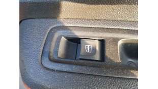 MANDO ELEVALUNAS TRASERO DERECHO DACIA SANDERO 1.0 I DE 2022 - D.4734034