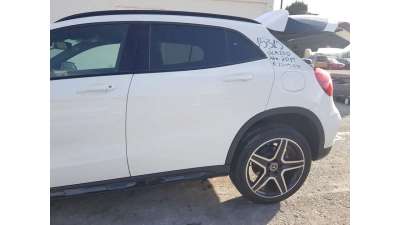 PUERTA TRASERA IZQUIERDA MERCEDES CLASE GLA 1.6 (156 CV) DE 2019 - D.4735377