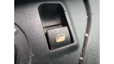 MANDO ELEVALUNAS DELANTERO IZQUIERDO  CITROEN BERLINGO STATION WAGON 1.6 HDi FAP (92 CV) DE 2011 - D.4736920