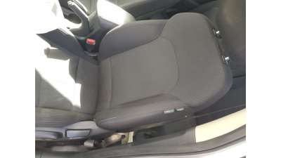 ASIENTO DELANTERO IZQUIERDO KIA CARENS 1.7 CRDi (116 CV) DE 2016 - D.4737950