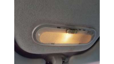 LUZ INTERIOR RENAULT CLIO III 1.5 dCi D (68 CV) DE 2006 - D.4738670