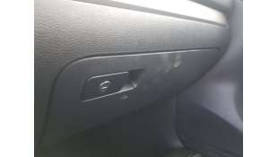 GUANTERA VOLKSWAGEN GOLF VI 2.0 TDI (110 CV) DE 2009 - D.4739021