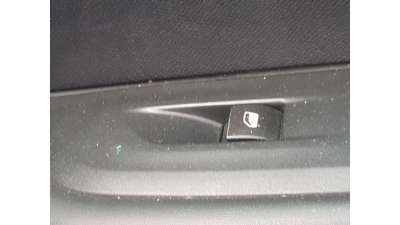 MANDO ELEVALUNAS DELANTERO DERECHO PEUGEOT 208 1.2 PureTech (101 CV) DE 2022 - D.4739767