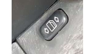MANDO ELEVALUNAS TRASERO IZQUIERDO MERCEDES CLASE S  BERLINA 3.2 CDI (197 CV) DE 2000 - D.4739931