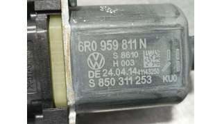 MOTOR ELEVALUNAS TRASERO IZQUIERDO VOLKSWAGEN POLO 1.4 TDI (75 CV) DE 2014 - D.4743031 / 6R0959811N