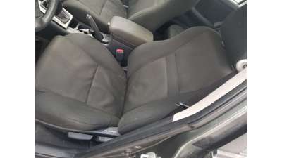 ASIENTO DELANTERO IZQUIERDO TOYOTA COROLLA 1.4 Turbodiesel (90 CV) DE 2005 - D.4744776