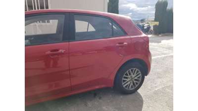 PUERTA TRASERA IZQUIERDA KIA RIO 1.0 TGDI (101) DE 2022 - D.4745729 / 77003H8000