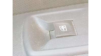 MANDO ELEVALUNAS DELANTERO DERECHO MERCEDES CITAN  FURGON 1.5 CDI (95 CV) DE 2021 - D.4746299 / A4158210081