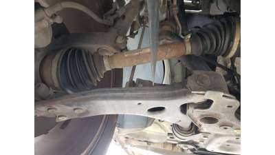 BRAZO SUSPENSION INFERIOR DELANTERO DERECHO FORD KUGA 2.0 TDCi (136 CV) DE 2010 - D.4748569