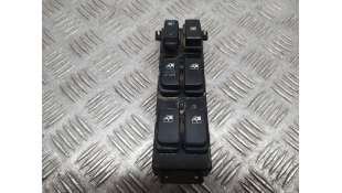 MANDO ELEVALUNAS DELANTERO IZQUIERDO  HYUNDAI SANTA FE 2.2 CRDi (155 CV) DE 2010 - D.4749281 / SIN REF