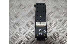 MANDO ELEVALUNAS DELANTERO IZQUIERDO  HYUNDAI SANTA FE 2.2 CRDi (155 CV) DE 2010 - D.4749281 / SIN REF 2